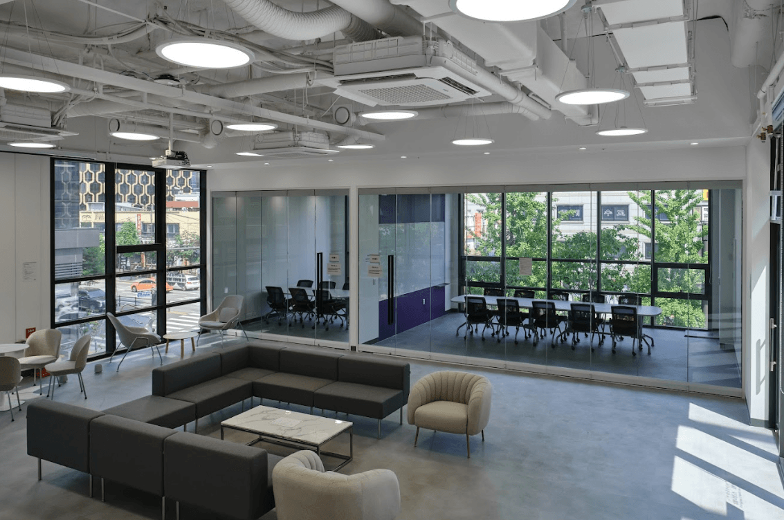 성수 엘리스랩 라운지